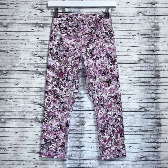 Lululemon Wunder Under Crop Hi-Rise *Full-On Luxtreme 21" - Picture 1 of 11